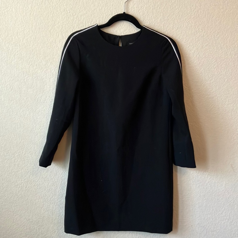 Banana Republic long sleeved dress